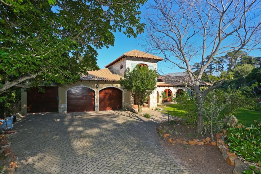 5 Bedroom Property for Sale in Hout Bay Western Cape